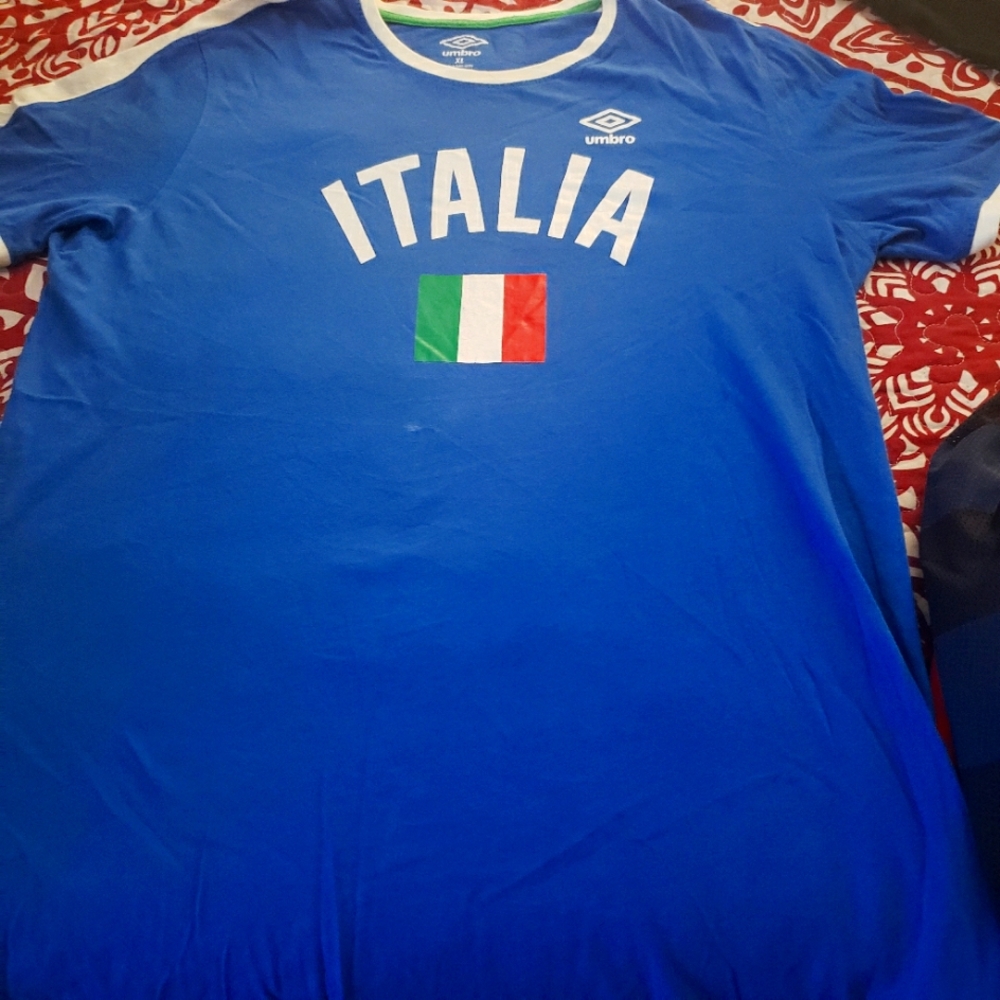Italia unbro tee shirt